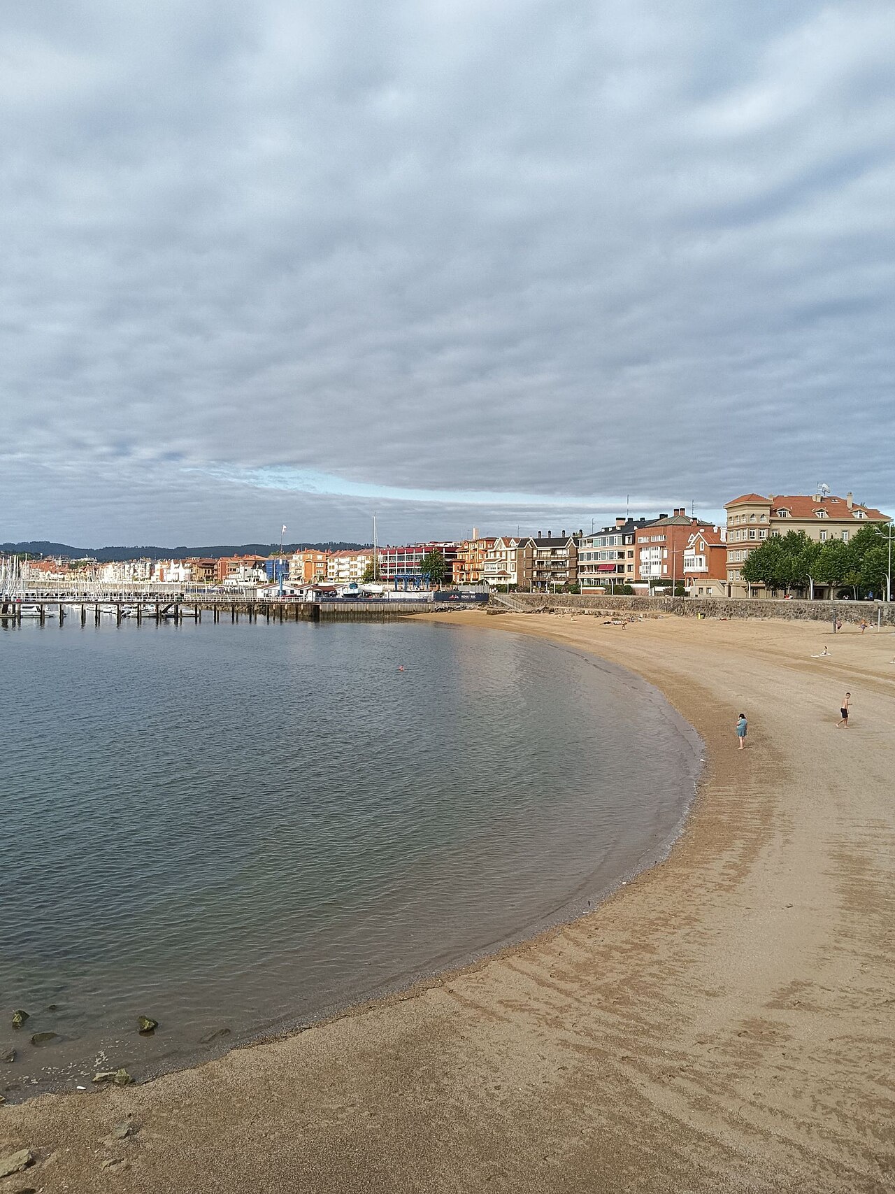 Playa de Las Arenas (sin personas)