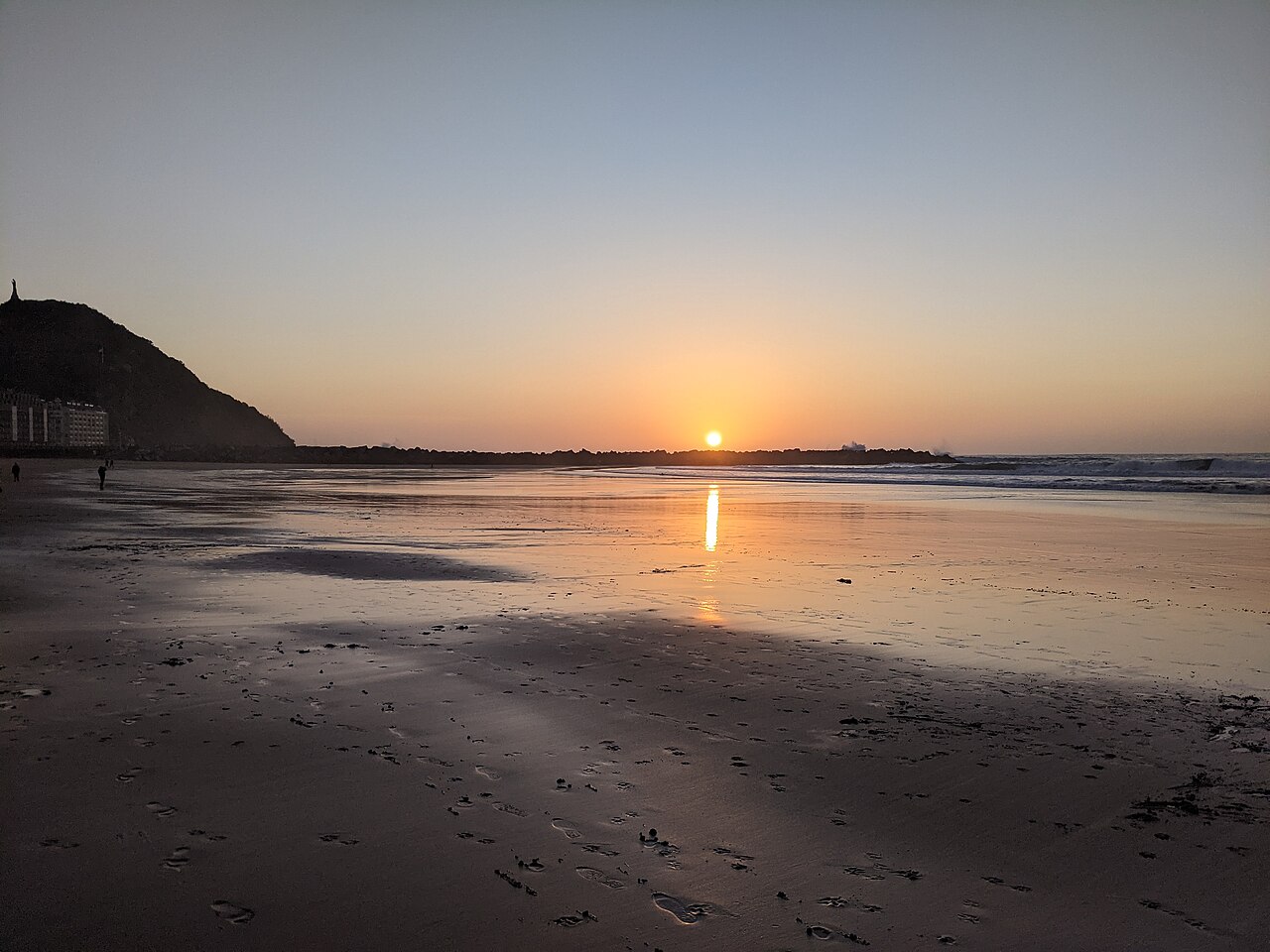 Playa de Gros / La Zurriola (sin personas)